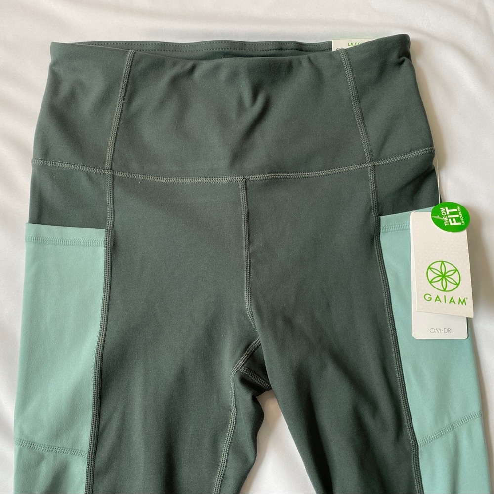 NWT Gaiam Small Exercise Leggings - Picture 2 of 5